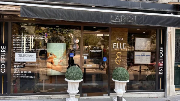 LAR 21 Paris